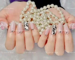 ネイル Salon de Minuit🦩のネイルデザイン