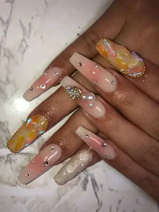 ネイル Nailsalon SKiのネイルデザイン