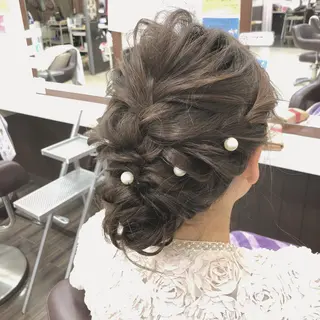 ロング ヘアアレンジ 雪本 愛のヘアスタイル