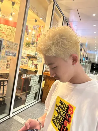 ショート カラー メンズ 今井 ショウタのヘアスタイル