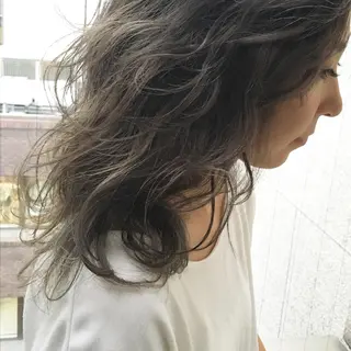 セミロング カラー 【美髪矯正】【スト カール】小野村翔太のヘアスタイル