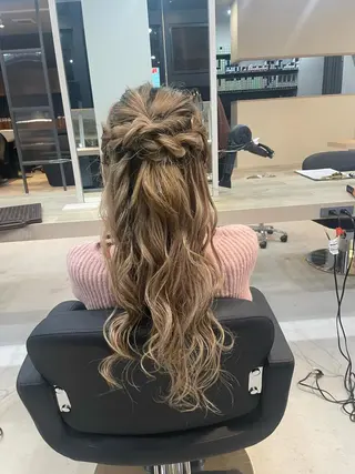 ロング ヘアアレンジ SOYON守口ジャガータウン店【ソヨン】所属・AKI 🐉のヘアスタイル