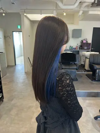 ロング ﾚｲﾔｰ/ﾊｲﾄｰﾝ WAKANAのヘアスタイル