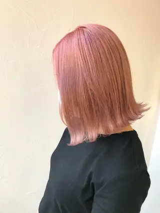 ショート カラー Bei Licoldo.Atole  ベイリコルド アトリ所属・ブリーチ、縮毛 髪質改善　宮城一真のヘアスタイル