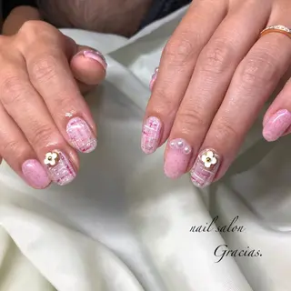 ネイル Gracias. rieのネイルデザイン