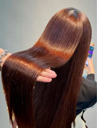 ロング カラー 《髪質改善 UN BLEACH》のヘアスタイル