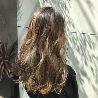 ロング カラー konno shoのヘアスタイル