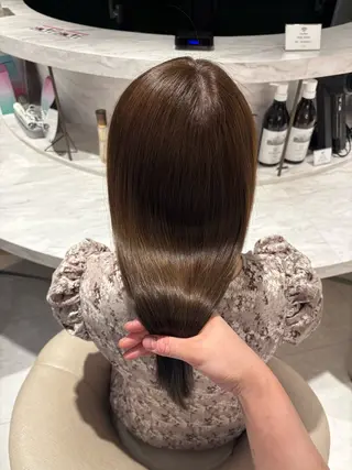 ロング KIND所属・KIND 佐藤 和奏のヘアスタイル