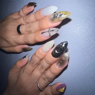 ネイル Nail Salon L'arc所属・💊大阪/心斎橋 moni🧠のネイルデザイン