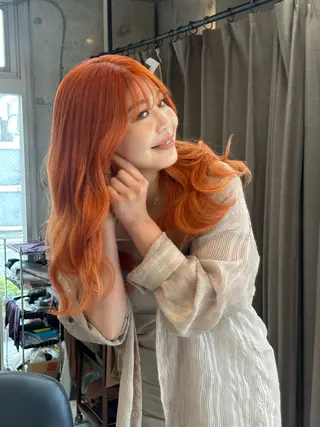 ロング 女性に人気♪ はやしほのかのヘアスタイル