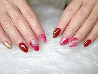 ネイル ECLAT エクラ所属・寺山 千鶴のネイルデザイン