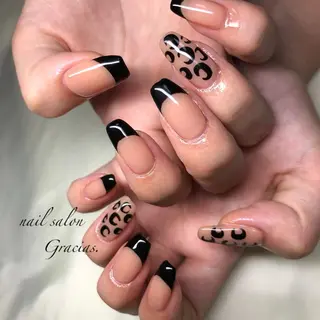 ネイル Gracias. rieのネイルデザイン