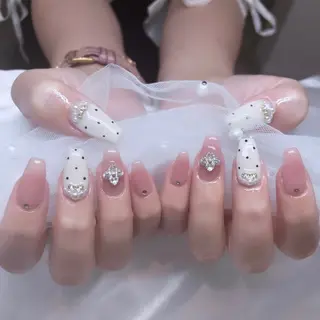 ネイル Rieko EMINAL恵比寿のネイルデザイン