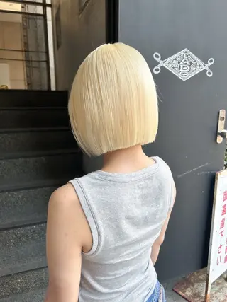 ミディアム ハイトーンカラー ⭐️NAZUNAのヘアスタイル