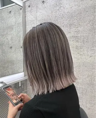 ショート アンナ🦋海外ヘア バレイヤージュのヘアスタイル