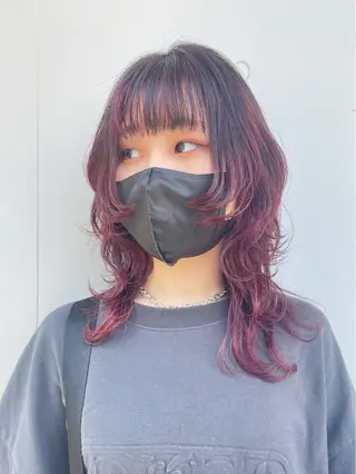 セミロング カラー もにか🌞原宿/渋谷 🌝ブリーチカラーのヘアスタイル