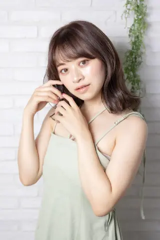 ミディアム カラー 尾澤 尚希のヘアスタイル