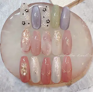 ネイル nailsalon Laule'aのネイルデザイン