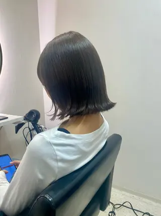 ショート 韓国🇰🇷艶髪 ケアカラーSHURIのヘアスタイル