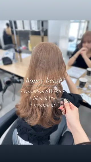 ロング カラー NAMI🤎ブラウン &ミルクティー🤍のヘアスタイル