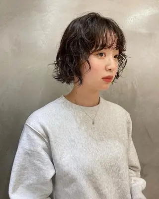 ショート パーマ メンズ 吉田 愛美のヘアスタイル