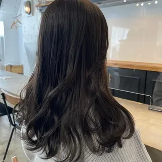 セミロング カラー 顔まわりカット✨艶髪 ✨髪質改善✨伴響佳のヘアスタイル