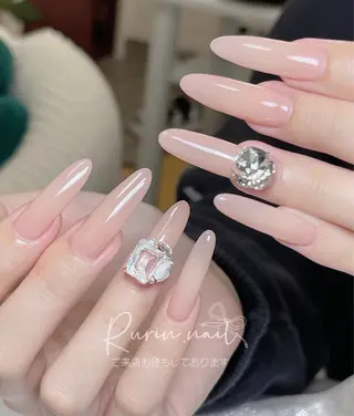 ネイル ルリン サロン💅のネイルデザイン