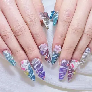 ネイル DIAMOND Nail🥇のネイルデザイン