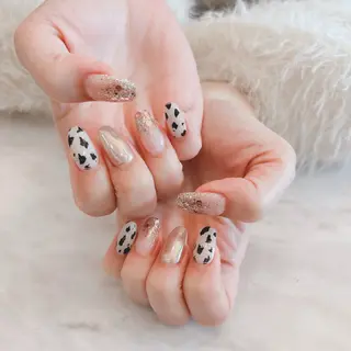 ネイル RAY＋beauty 豊田丸山　小島あいののネイルデザイン