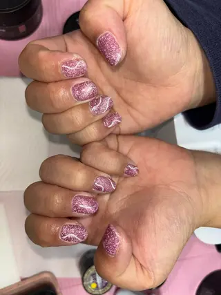 ネイル TRU NAIL & EYE 池袋店所属・本田 麻尋のネイルデザイン