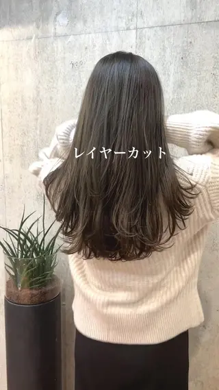 ロング 長尾 理子のヘアスタイル