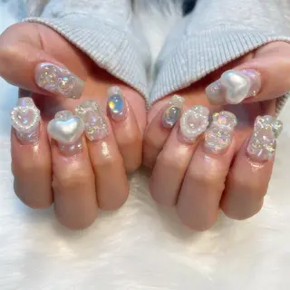 ネイル ゴテゴテ💙ワンホン リオナのネイルデザイン