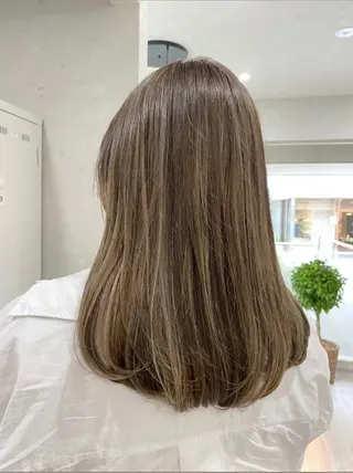 ミディアム カラー 透明感カラー ふうか　渋谷のヘアスタイル