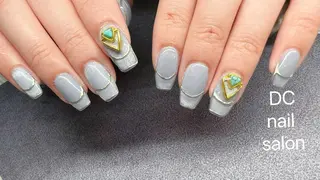 ネイル アイブロウ DC nail salonのネイルデザイン