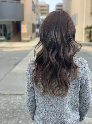 セミロング カラー 中村 優太のヘアスタイル