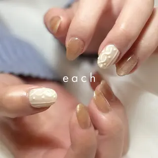 ネイル 𝒆𝒂𝒄𝒉 kanako 🕊のネイルデザイン