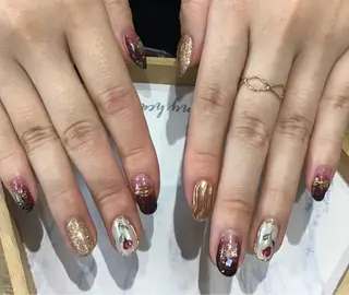 ネイル Nest 平出のネイルデザイン