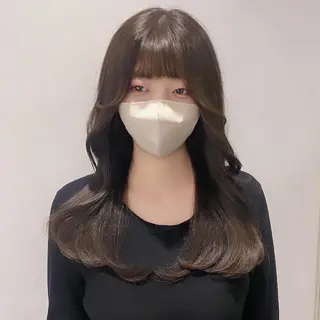 ロング 銀座／レイヤーカット 🤍内野すみれのヘアスタイル