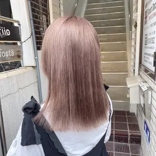 ミディアム カラー 梅田美容室 山崎海波のヘアスタイル