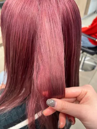 セミロング カラー 巖本 真希のヘアスタイル