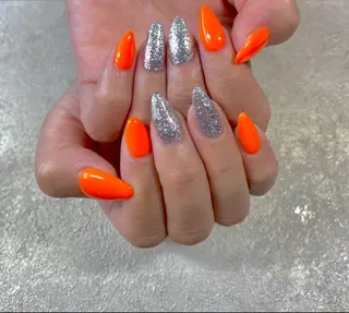 ネイル デコパーツが得意♪ ネイル/眉毛/エステの眉毛・アイブロウイメージ