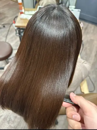 ミディアム t.hair所属・田内 一成のヘアスタイル