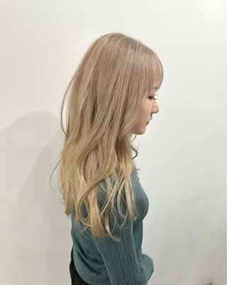 ロング カラー ヘアアレンジ SALOWIN京都河原町Suite店所属・外国人風レイヤー/ ハイトーンSHUのヘアスタイル