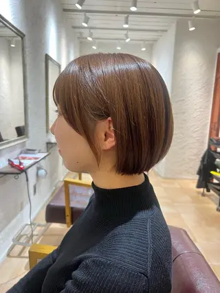 ショート カラー 🥀韓国ヘア🥀 宮津真菜のヘアスタイル