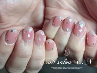 ネイル E.N🦋 長さ出し/持ち込みのネイルデザイン