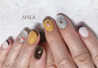 ネイル APiLA 甲斐田のネイルデザイン