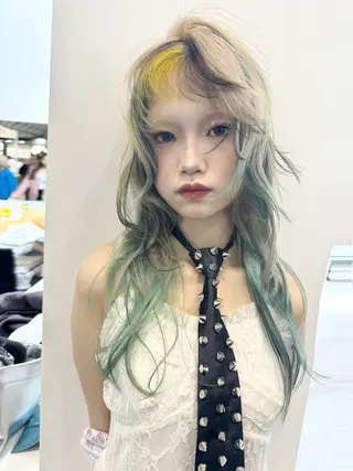 ロング 深野 ちさとのヘアスタイル