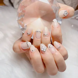 ネイル 児玉 茉緒のネイルデザイン