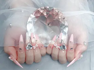 ネイル Amee Nailsalonのネイルデザイン