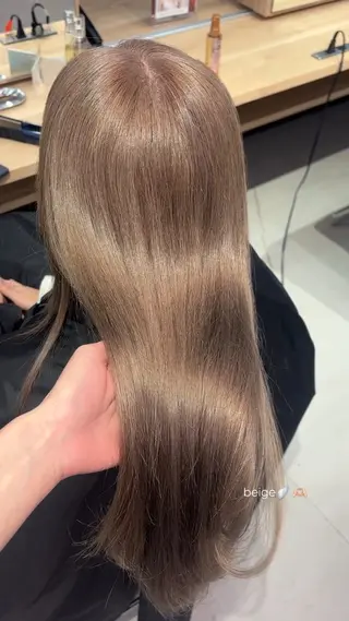 カラー miyu / 透明感カラーのヘアスタイル